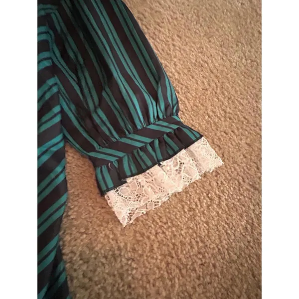 Woman old fashion unique button up top cosplay size medium - Image 6