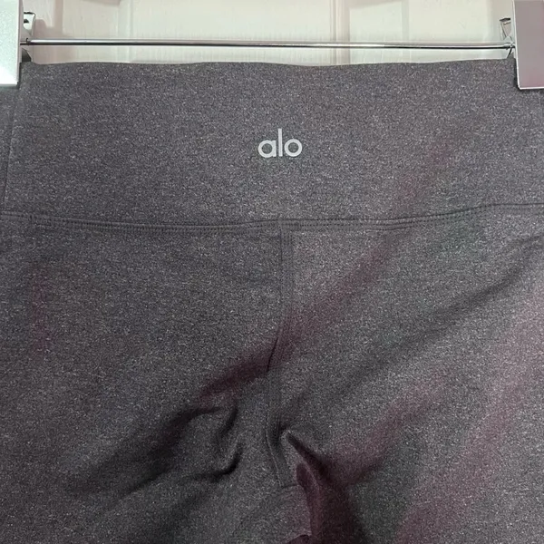 Alo Yoga Size Medium Low Waist Grey Moto Legging Athletic Textured Mesh Pant - Image 8