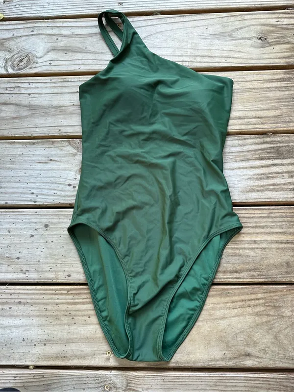 NWOT Quince Italian one shoulder swimsuit palm extra small - Image 4