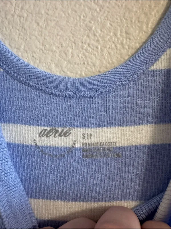 NWT aerie Blue and White Striped Scoop Tank - Image 2