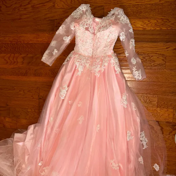 Pink Ball Gown/Prom Dress With Train - Image 6