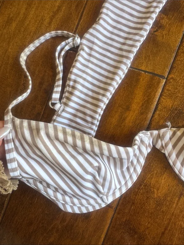 Abercrombie and fitch stripe bikini top - Image 3