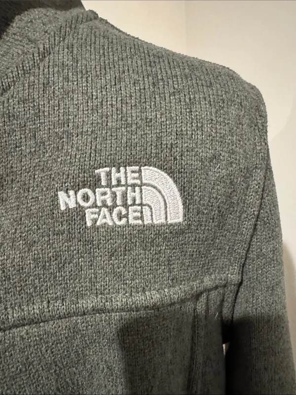 The North Face Women's Olive Green Full-Zip Fleece Jacket - Image 4