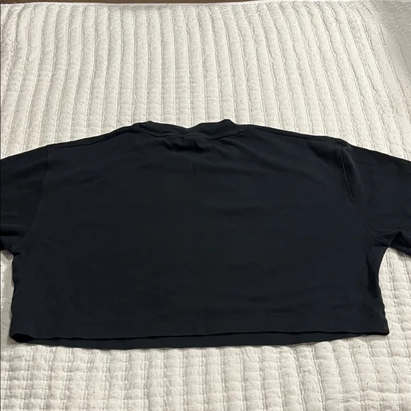 Babaton Black Crop Top - Image 3