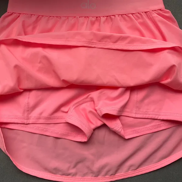 Alo Yoga Match Point Tennis Skirt Neon Bubblegum XS Alo Yoga Match Point Tennis Skirt Neon Bubblegum XS - Image 5