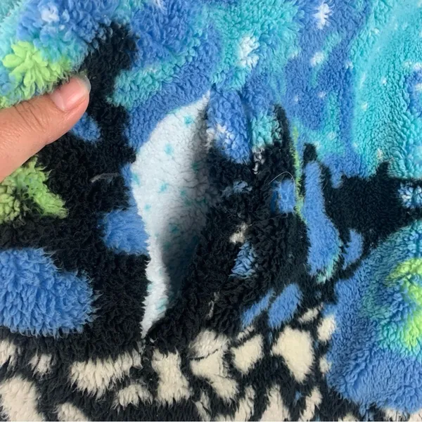 ALAB size medium alien encounter Blue and White Fleece hoodie - Image 5