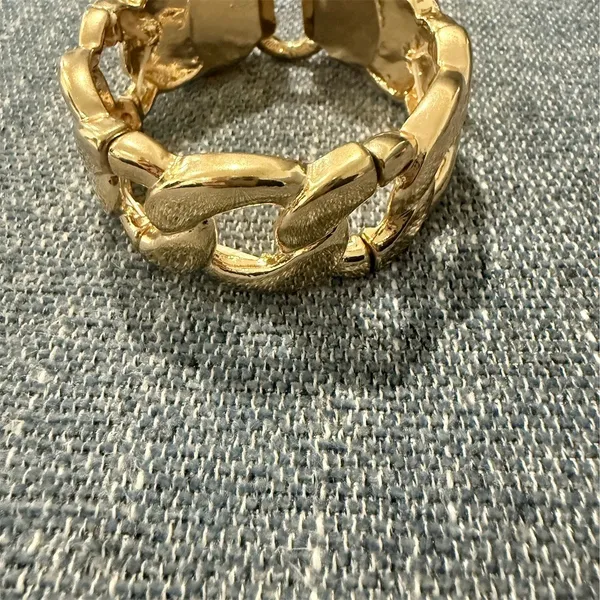 Nordstrom Gold lux Double Leopard Head Rhinestone Stretch Link Bracelet Green - Image 4