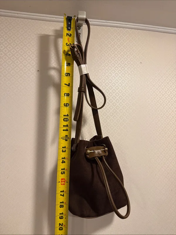 NWOT Anthropologie Classic Brown Suede Drawstring Crossbody Pouch Bag - Image 6