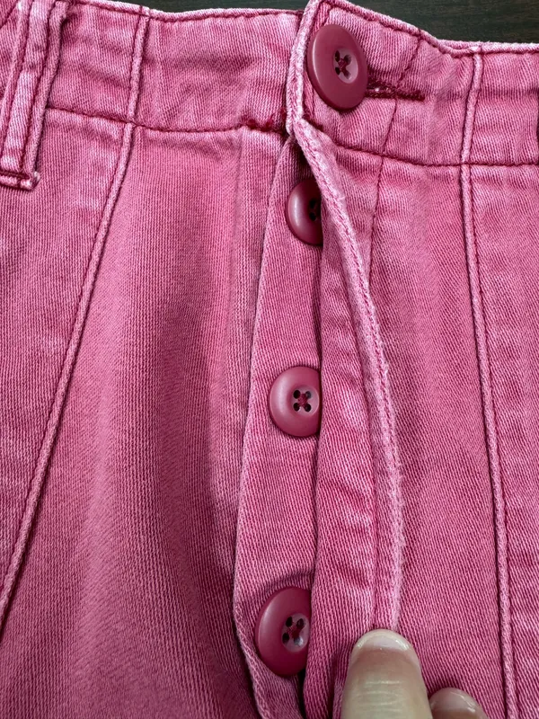 American Eagle Red-Pink Colored Button Fly Shorts Size 6 - Image 5