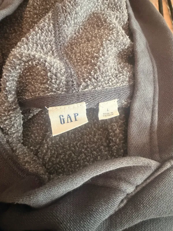 Gap Cropped Hoodie  - Image 3
