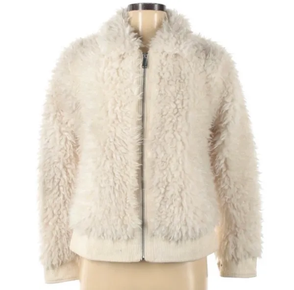 Zip Front Faux Fur Jacket in Cream - Image 3