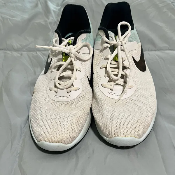 Nike Women's Athletic Shoes - white, pink, black - Image 2