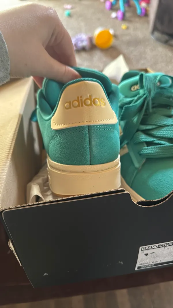 Adidas Shoes Women’s - Image 4