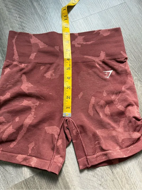 GymShark High Rise Gym Shorts Adapt Seamless Camo Small Maroon - Image 10