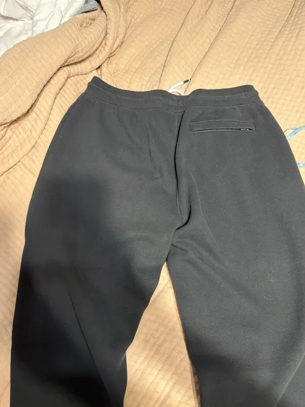 GOAT USA fleece joggers. Has side pockets and one back pocket. Excellent used condition. Worn and washed once, never dried. - Image 5
