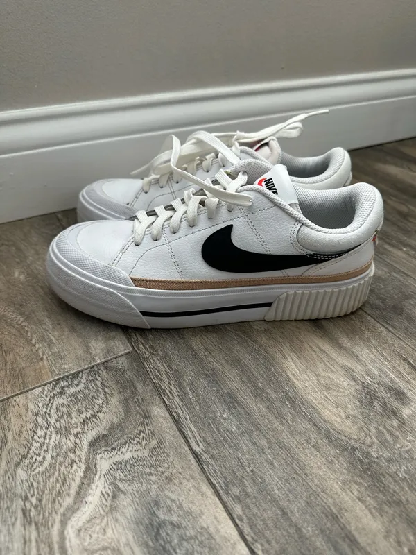 Platform Low-Top Nike Blazer - Image 4