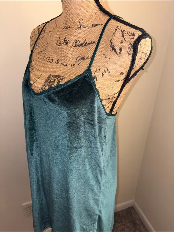 Victoria's Secret Emerald Victoria Secret Velvet Slip Dress - Spaghetti Strap - Image 2