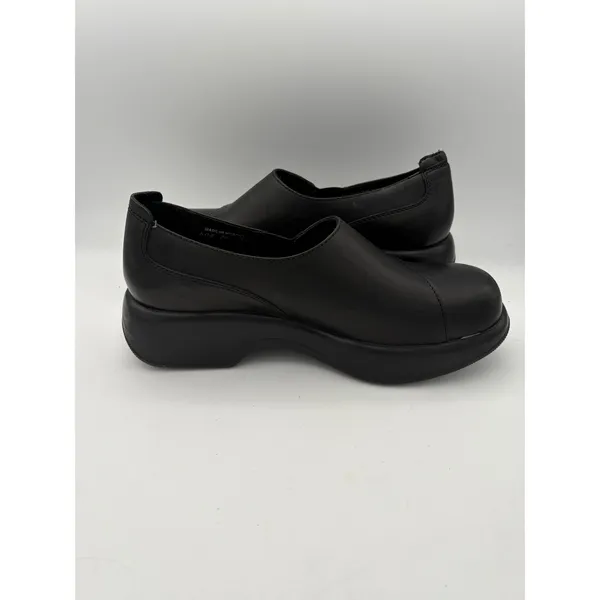 Women’s Dansko Size 8 Black Leather Slip On Espadrilles - Image 5