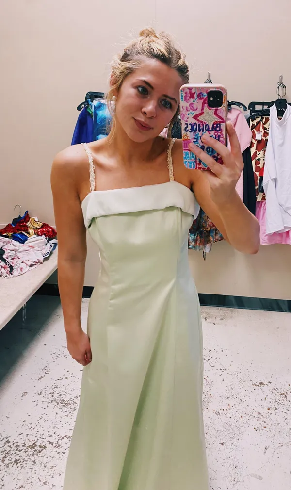 Maxi Dress With Bow Green - Image 2