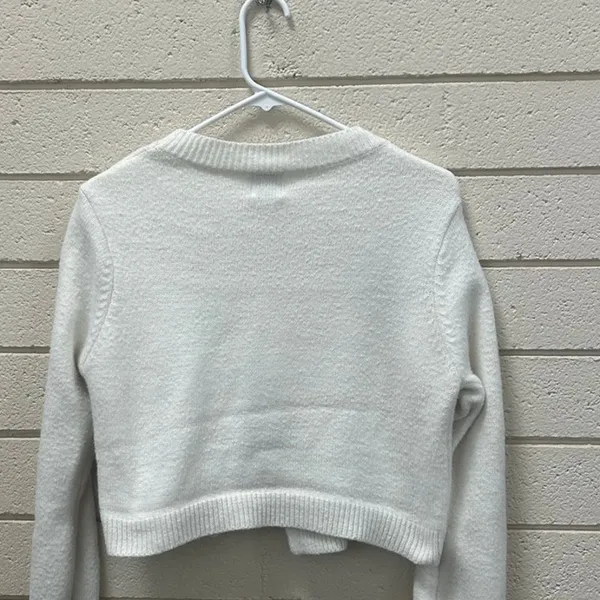 Princess Polly White Cardigan Sweater size XS/S - Image 6