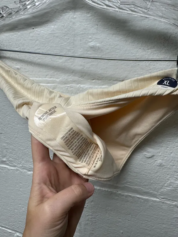 Hollister Ribbed Bikini Set - Image 5