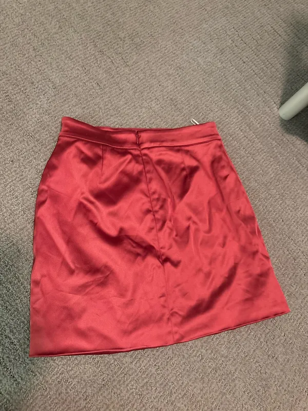 Aritzia Skirt Mini - Image 2
