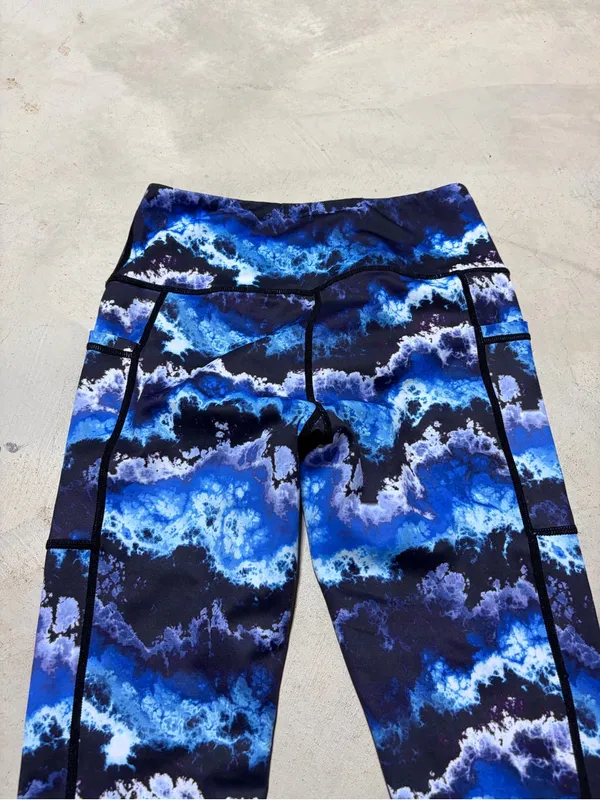 Constantly varied gear Women’s storm Leggings XS blue - Image 6