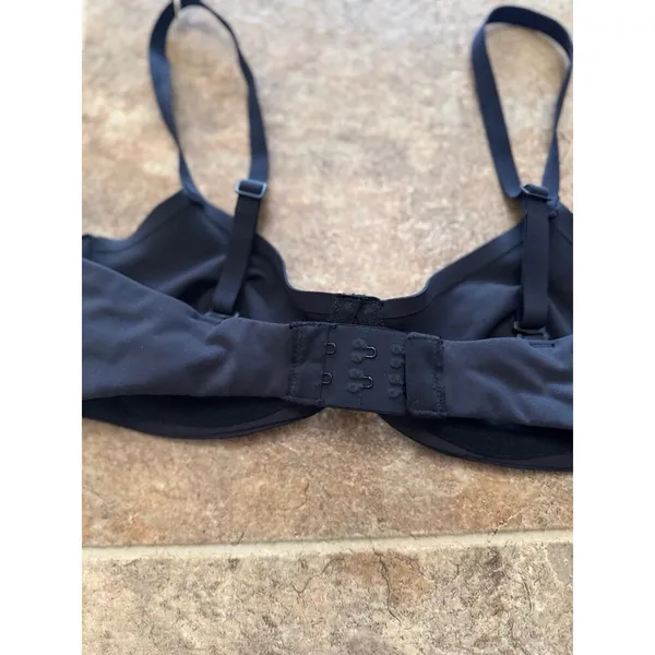 Skims Fits Everybody Unlined Demi Bra Size 32B Onyx - Image 5