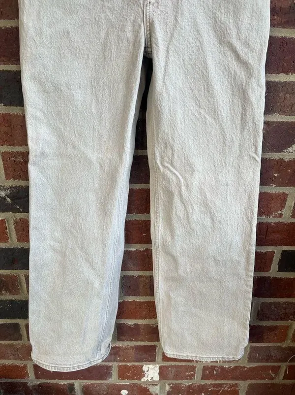 Abercrombie NWOT 90’s Relaxed Jean High Rise in “Oat” Size 4 - Image 10