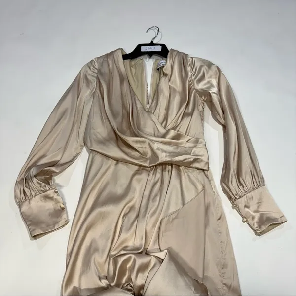 Ieena for Mac Duggal Long Sleeve Gown Champagne long sleeve dress size 4 - Image 4