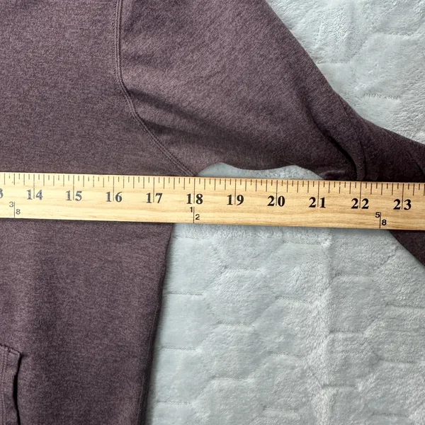 Vuori Halo Essential Hoodie Plum Purple Athleisure Gorpcore Yoga Lounge Women XS - Image 5