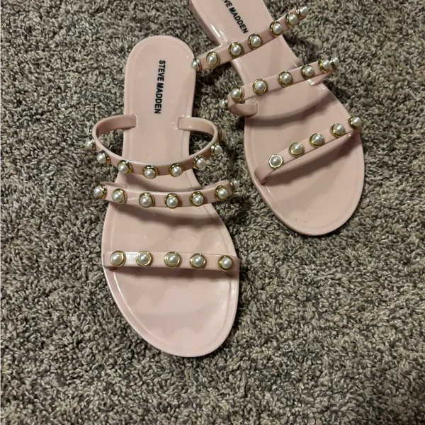 Steve Madden Pink & Pearl Strappy Slip on Sandals - Image 3