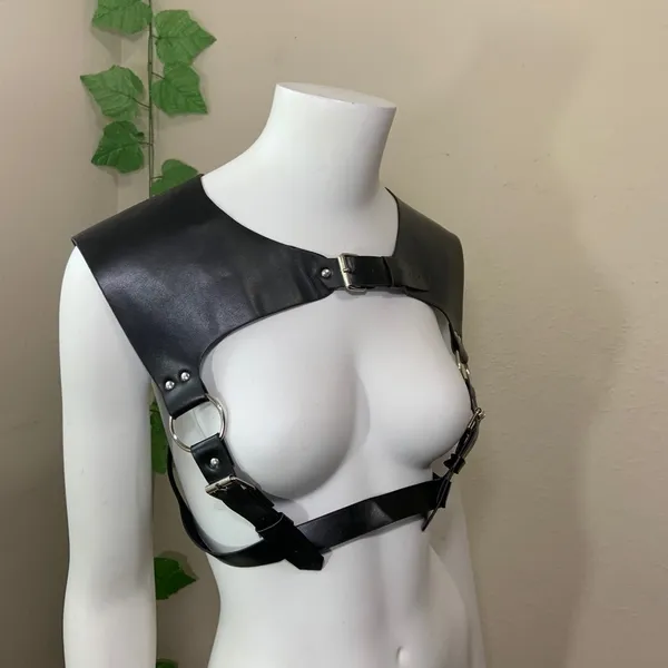 Black Shoulder Harness Bondage O Ring New - Image 10