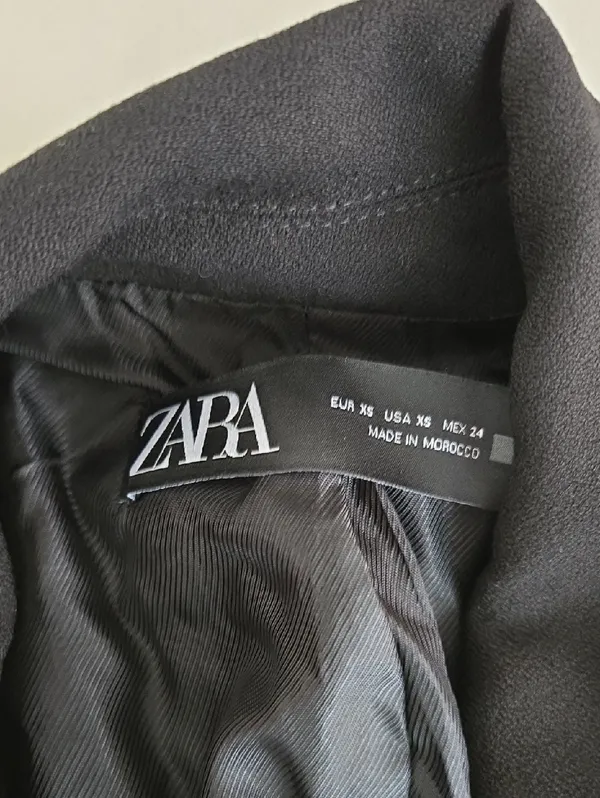 NWOT! Rare Zara Black Double-Breasted Blazer with Gold Buttons Size XS - Image 7