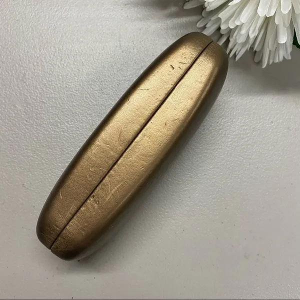 Gucci Vintage Sunglasses Hard Clam Shell Case Bronze Copper 6.5" Glasses - Image 4