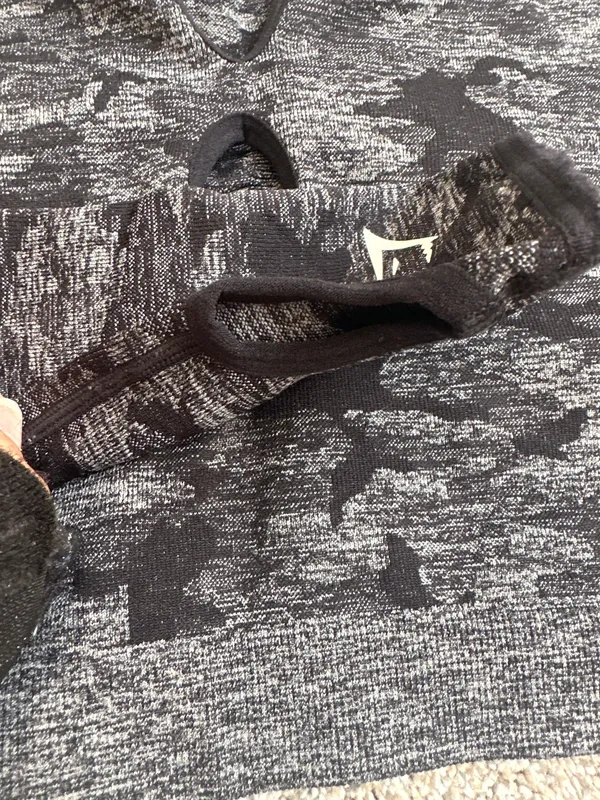 Gymshark Top Long Sleeve Crop - Image 3
