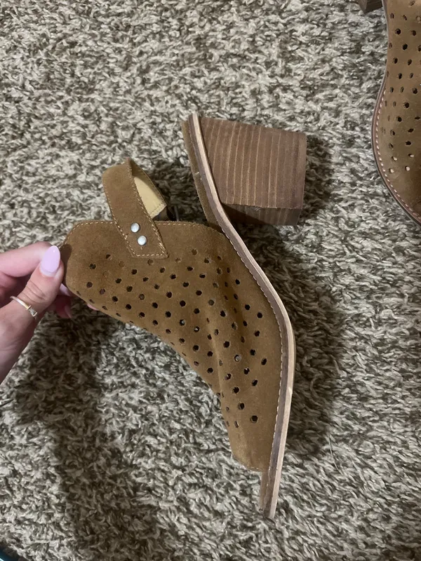 Chinese Laundry Heels - Image 3