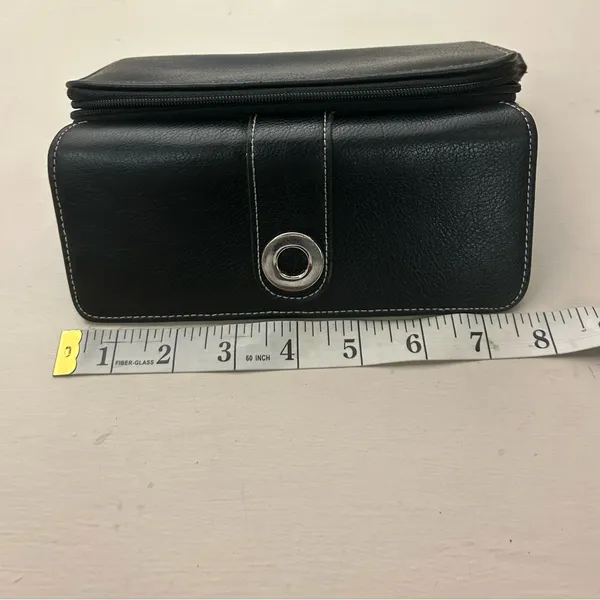 Clutch Chic Black Leather Wallet-RGA accessories-Very nice & clean. No flaws - Image 2