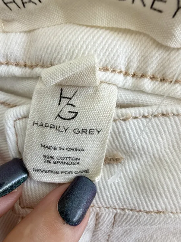 Happily Grey Off White Cream Flare Jeans Size 5 / 27 NWOT High Low - Image 7
