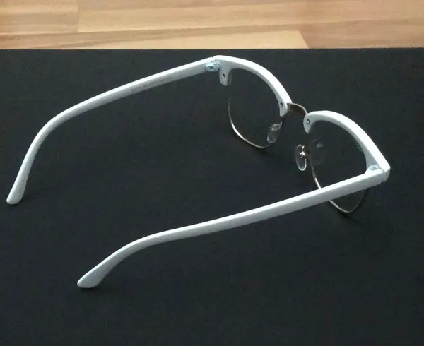 White Clear Glasses - Image 2