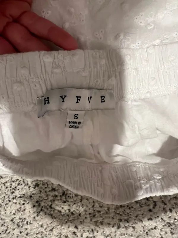 HYFVE Linen white shorts - Image 3