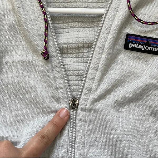 Patagonia Upslope Hoodie Jacket zip womens Gray (small) gorpcore outdoor hiking - Image 4