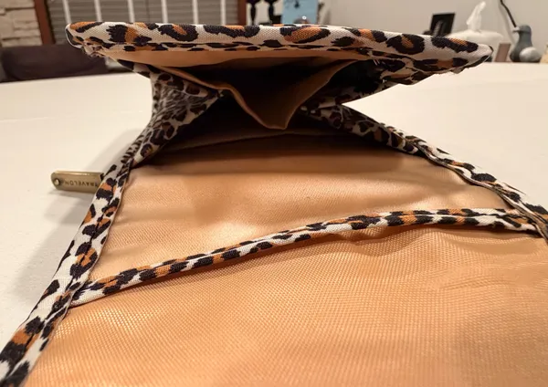 Travelon | mini-animal print crossbody wallet purse - Image 18