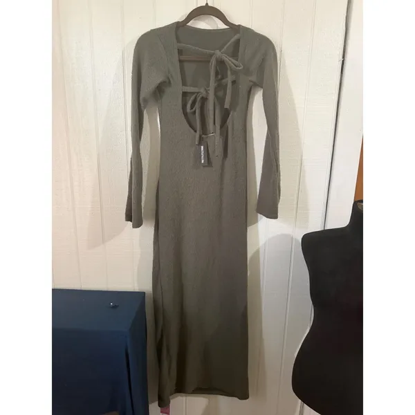 PrettyLittleThing Green Brushed Rib Open Back Tie Detail Maxi Dress US 4 NWT - Image 5