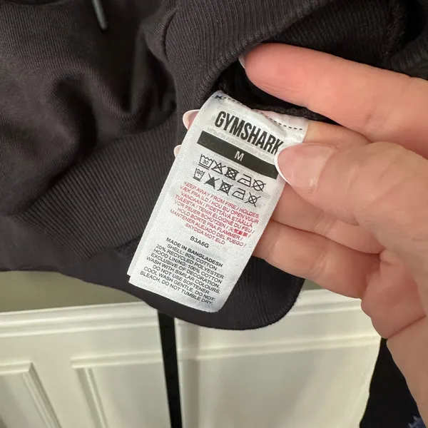 Gymshark Training Black Cropped Hoodie Sweater Size Medium Womens - Image 4