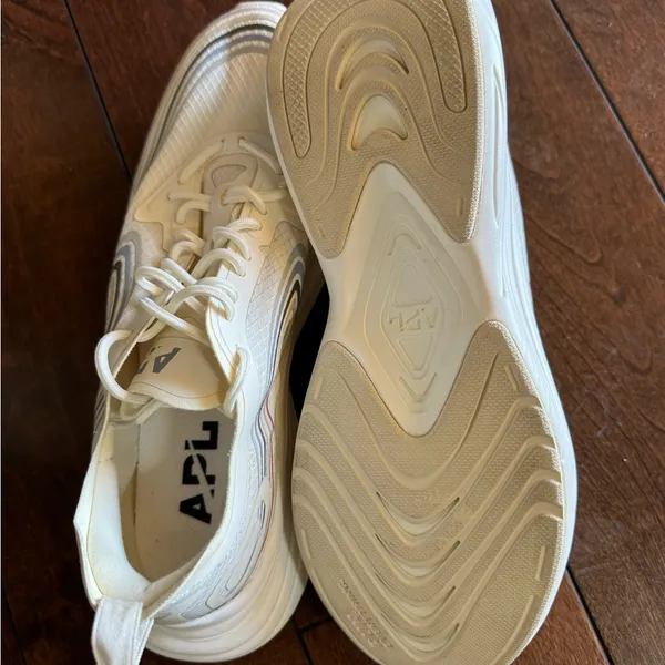 APL Women’s Streamline Pristine‎ Running Shoe 9.5 - Image 5