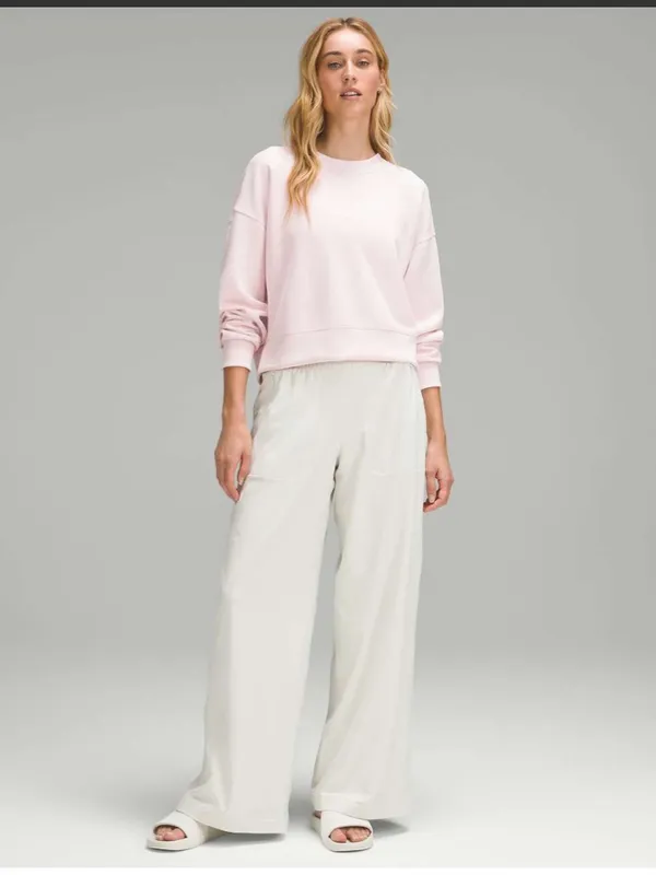 Lululemon Softstreme Perfectly Oversized Crew Pink Size 8 - Image 2