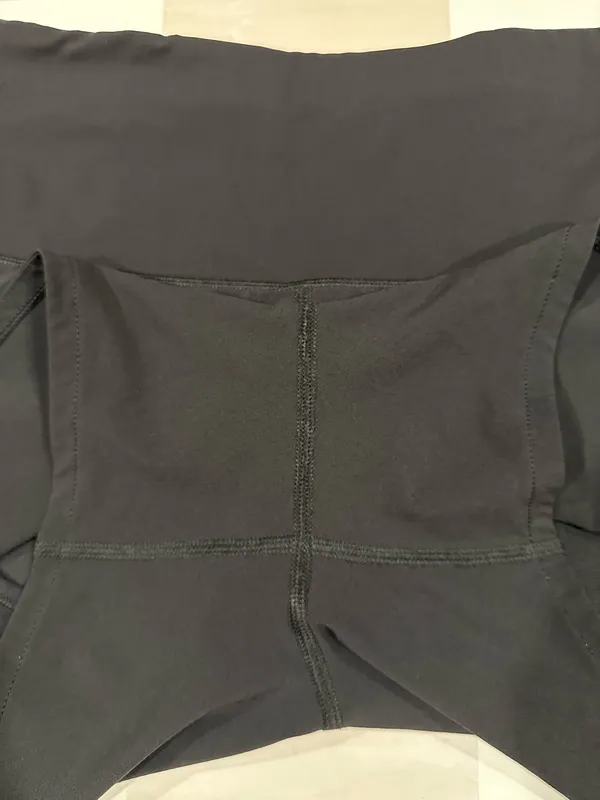 lululemon speed up high rise short 4” long black 6 W7BJ8T - Image 6