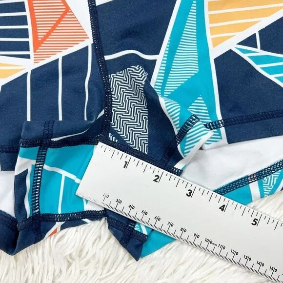 Wodbottom Blue Triangle Geometric Shorts 2.5"‎ CrossFit Workout Size Medium - Image 3