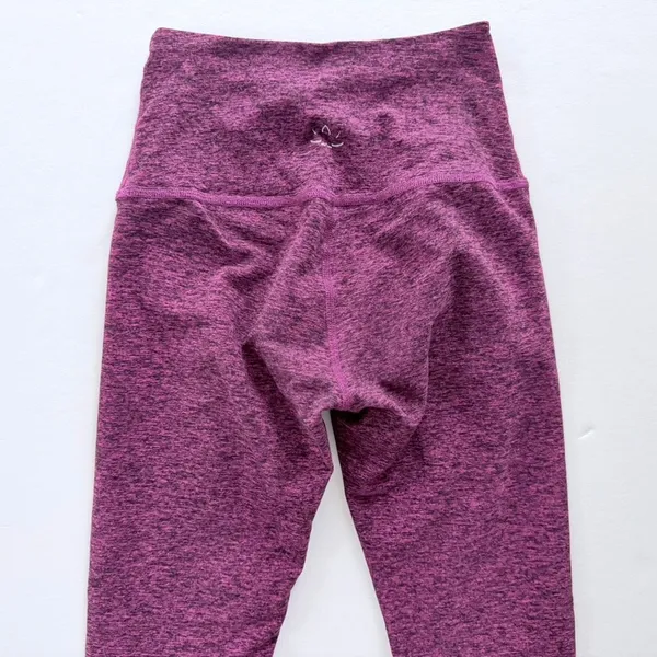Beyond Yoga Spacedye Caught in The Midi High Waisted Legging Small Beet Purple - Image 5